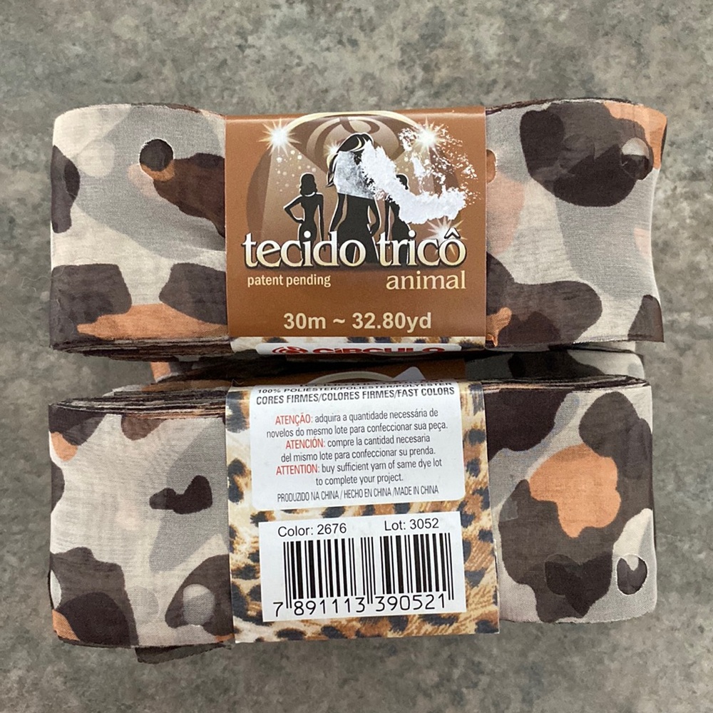 Circulo Tecido Tricô Animal Ruffle Yarn 2676 Leopard Print